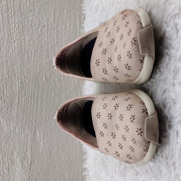 Cole Haan Studio Grand Peach Blush Perforated Nubuck Slip On Sneaker Loafer Shoe - Picture 2 of 16